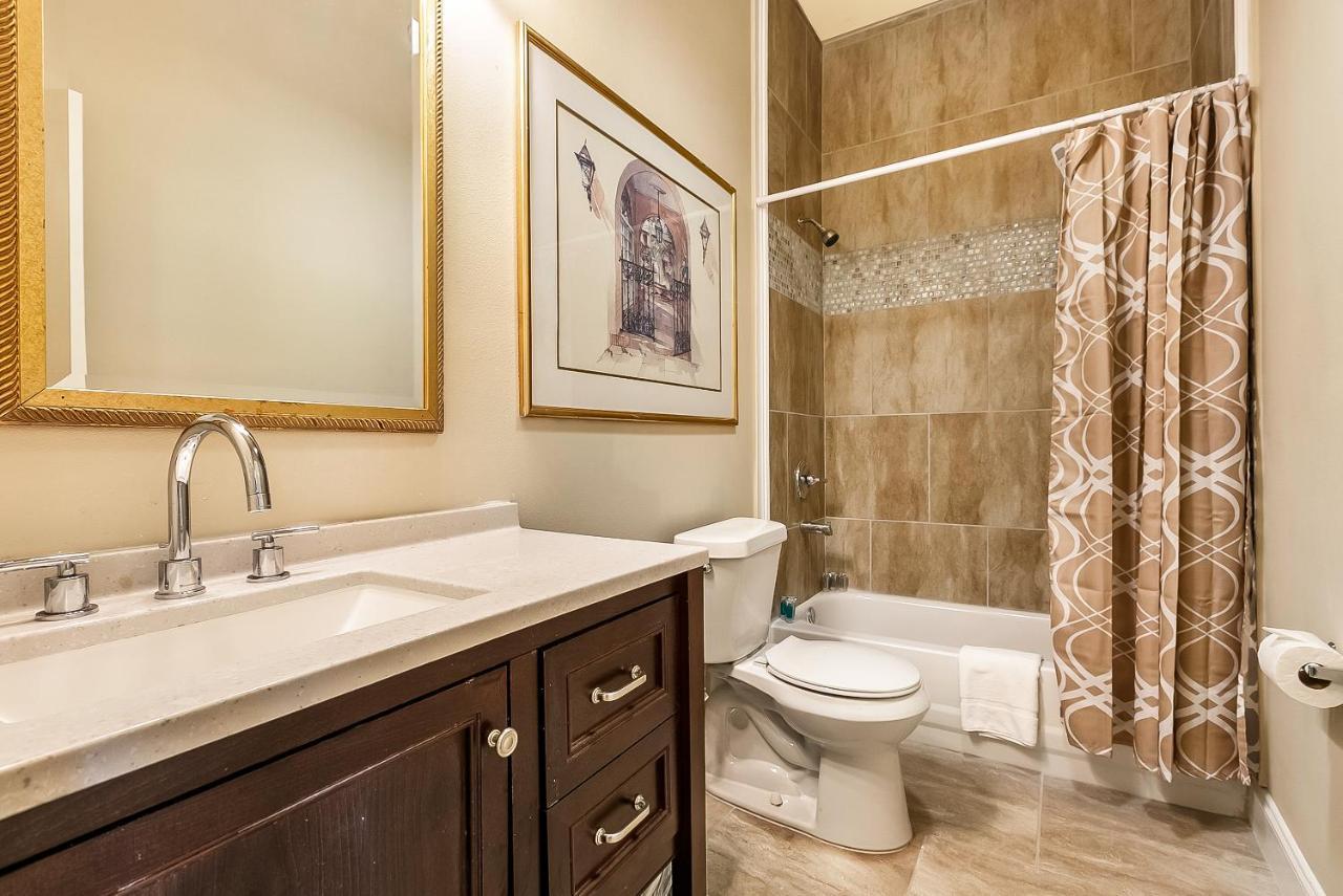 Modern 5Br Condo In Nola نيو أورلينز المظهر الخارجي الصورة
